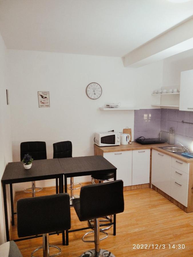 מדולין Apartment Majer מראה חיצוני תמונה